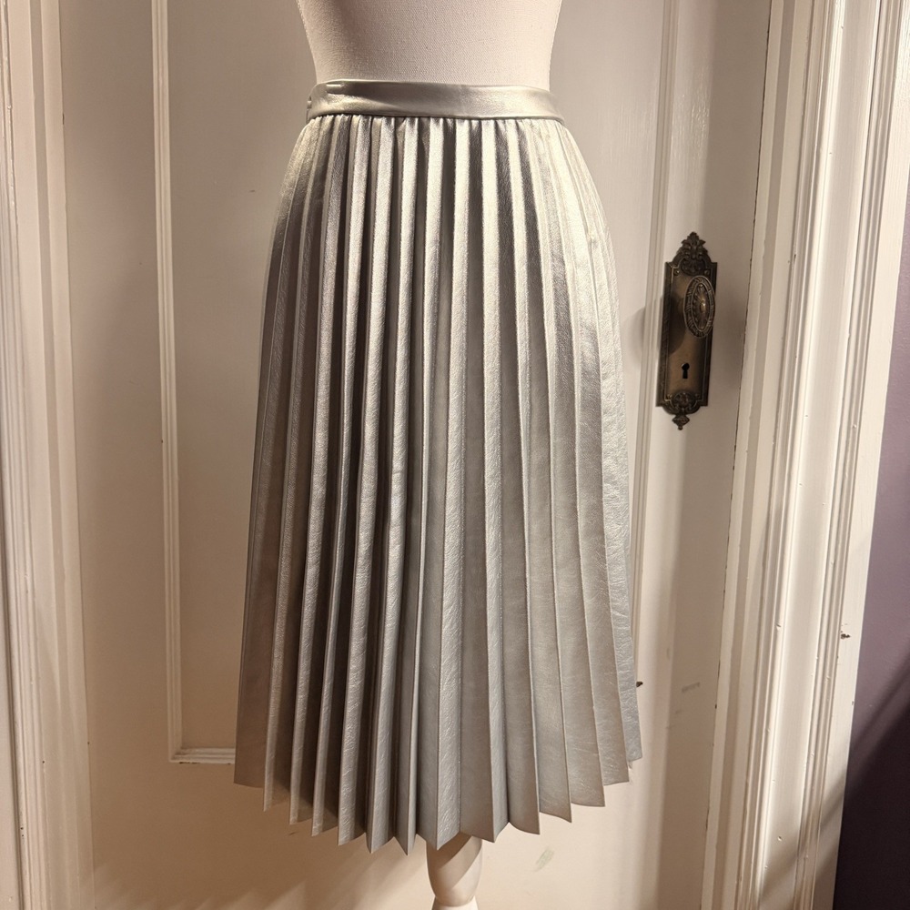 Zara Girls Silver Faux Leather Skirt‎ New without tags